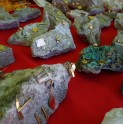 Artesanía típica minera en bronce