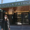 Profesores de la Escuela Patricio Lynch apoyan con mucho esfuerzo a sus alumnos