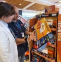 Autoridades reiteran llamado a comprar juguetes seguros en vísperas de Navidad
