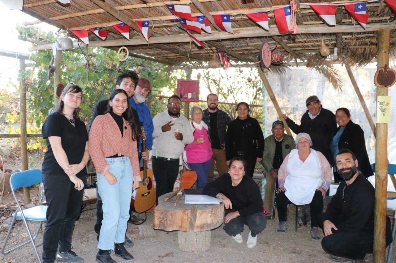 Comunidad andacollina participó activamente contando mitos y leyendas de la zona para nuevo programa televisivo